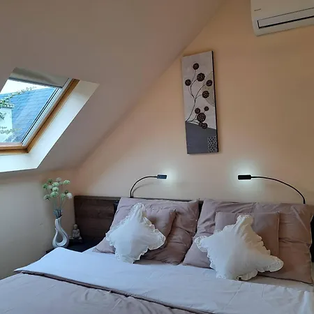 Orient Apartmanhaz Aparthotel