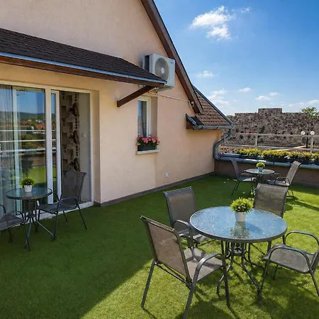Appart hôtel Orient 3*