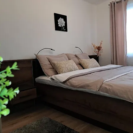 Orient Apartmanhaz Eger