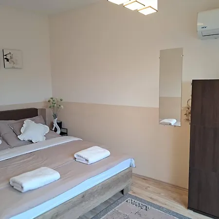 Orient Apartmanhaz