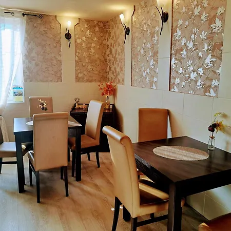 Orient Apartmanhaz Hotel apartamentowy 3*