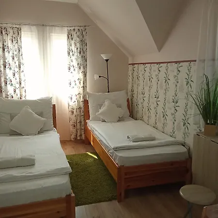 Orient Apartmanhaz Aparthotel Eger