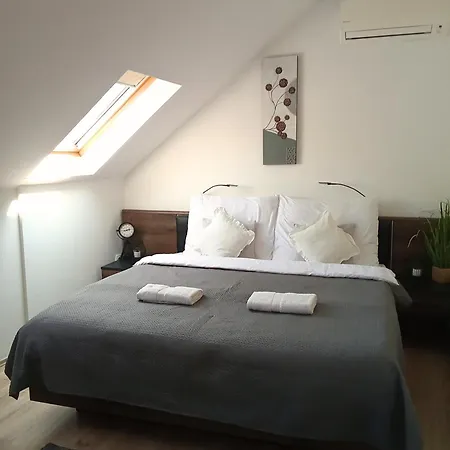 Orient Apartmanhaz 3* Eger