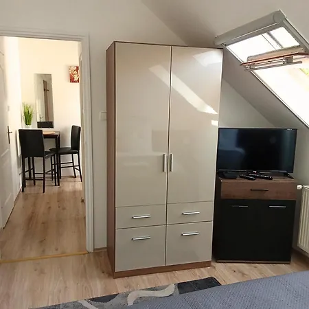 Aparthotel Orient Apartmanhaz 3*