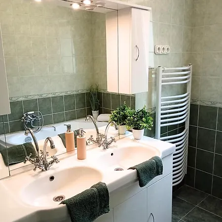 Orient Apartmanhaz 3* Eger
