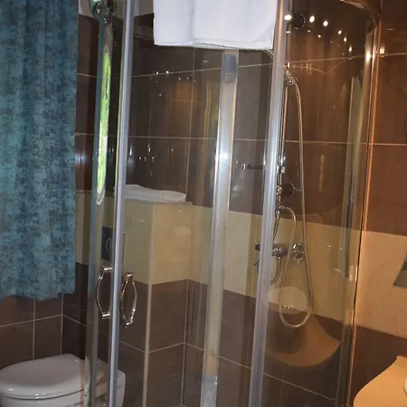 Orient Apartmanhaz Lägenhetshotell