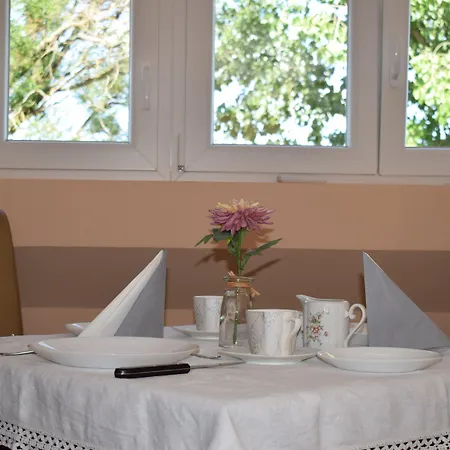 Orient Apartmanhaz Lägenhetshotell 3*