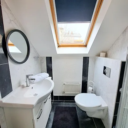 Orient Apartmanhaz Lägenhetshotell Eger
