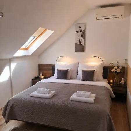 Orient Apartmanhaz Lägenhetshotell 3*