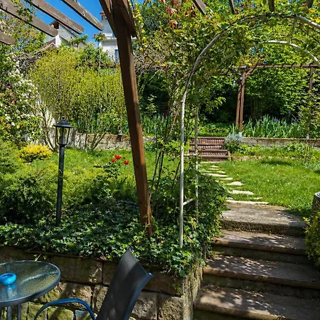 Orient Apartmanhaz Lägenhetshotell Eger
