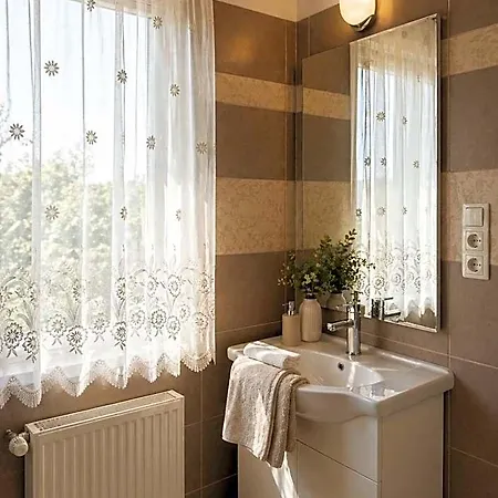 Orient Aparthotel 3*