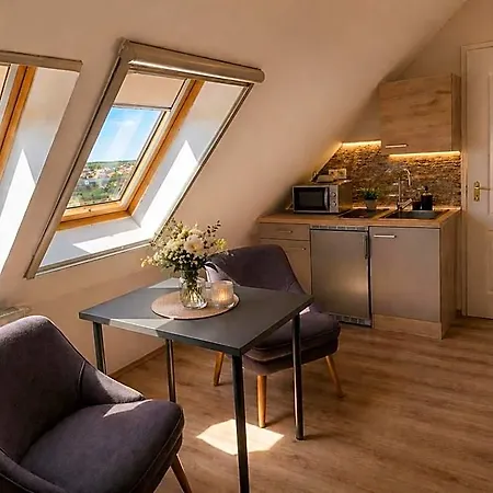 Orient Aparthotel Erlau