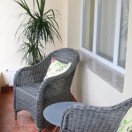 Orient Apartmanhaz Lägenhetshotell Eger
