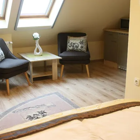 Orient Apartmanhaz 3*