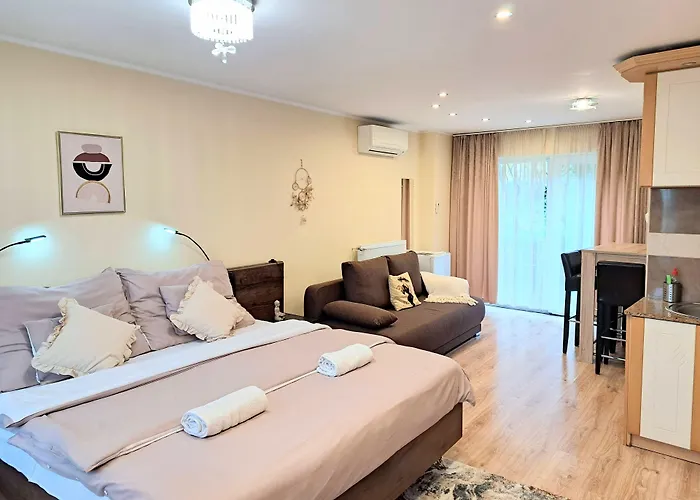 Orient Apartmanhaz 3* Eger
