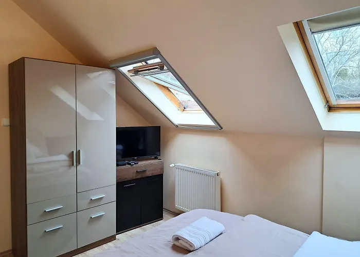 Orient Apartmanhaz Hotel apartamentowy 3*